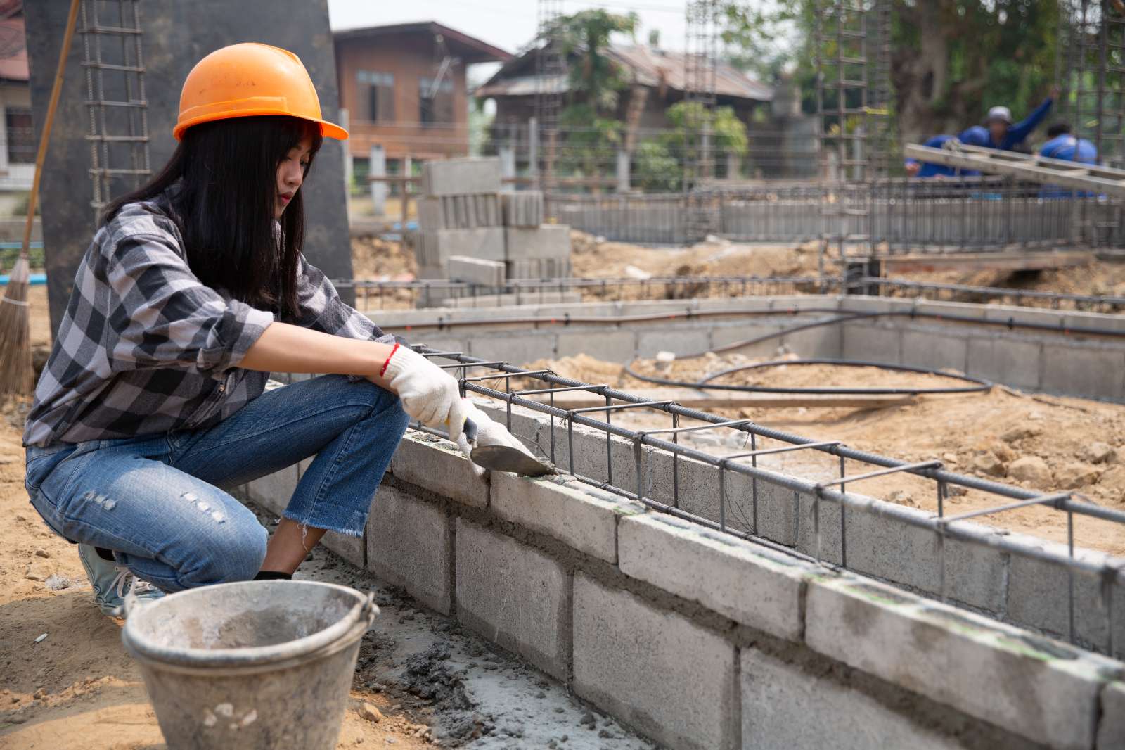 Cập nhật giá gạch xây nhà chi tiết mới nhất 2026 | V.AI STUDIO